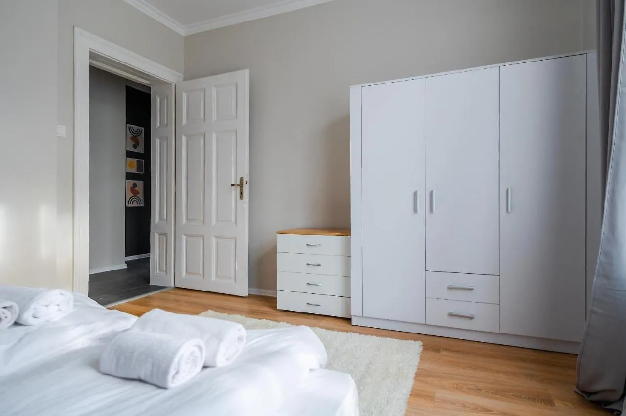 Boutique 2-Bedroom Apartment In Sofia 0*,  Bulgarien